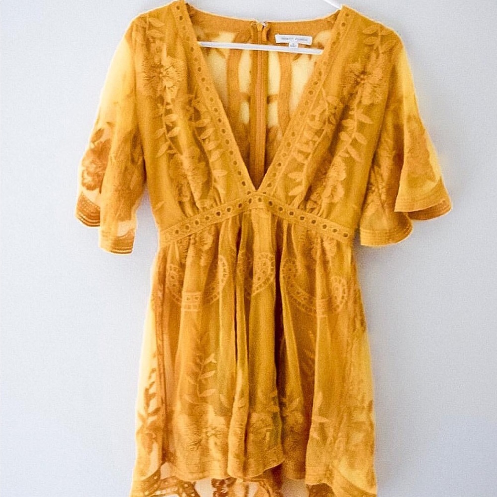 Honey Punch Mustard Yellow Lace Romper Small